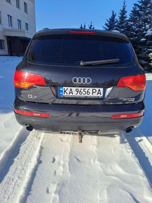Audi Q7 S-line