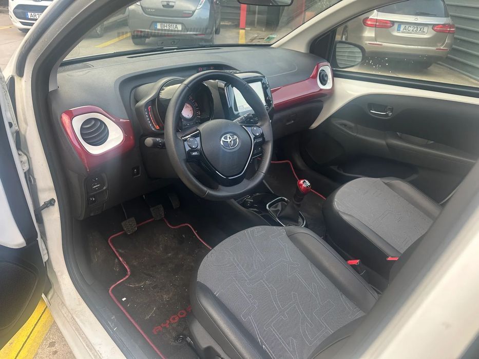 TOYOTA AYGO 1.0 ( B4 ) WAVW ( CABRIO ) DE 2018 EM CENTRO DE ABATE
