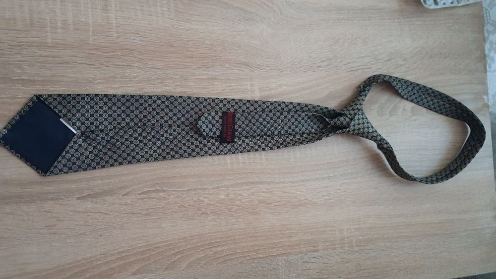 Krawat  męski sprzedam