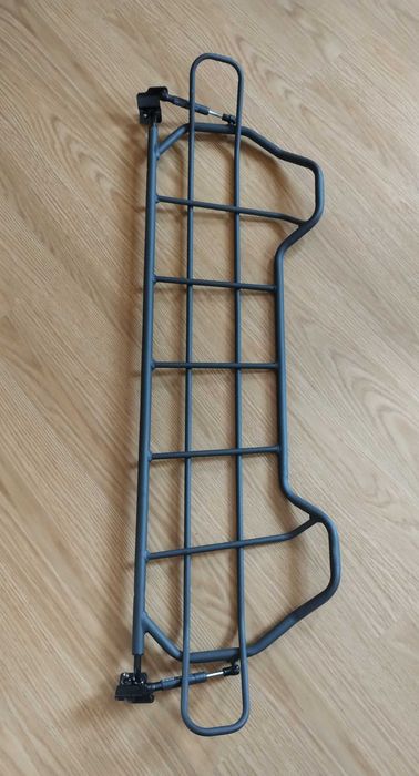 Volvo V60 Grade de proteção em aço (130€)