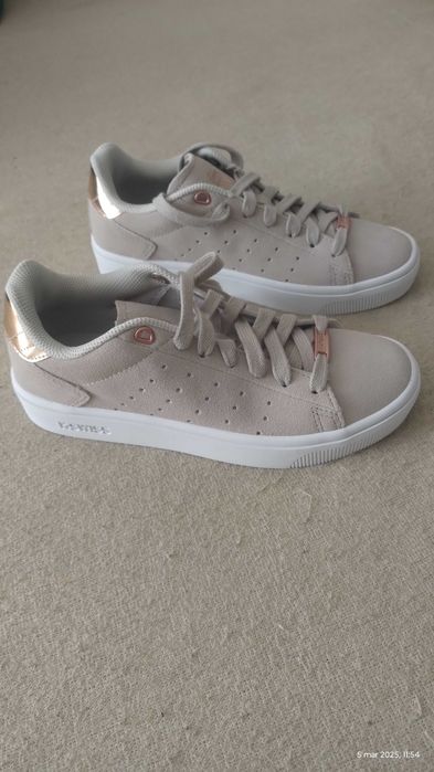 Damskie sneakersy rozm 37