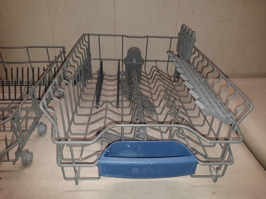 Kosz do zmywarki Bosch 45 cm  - górny