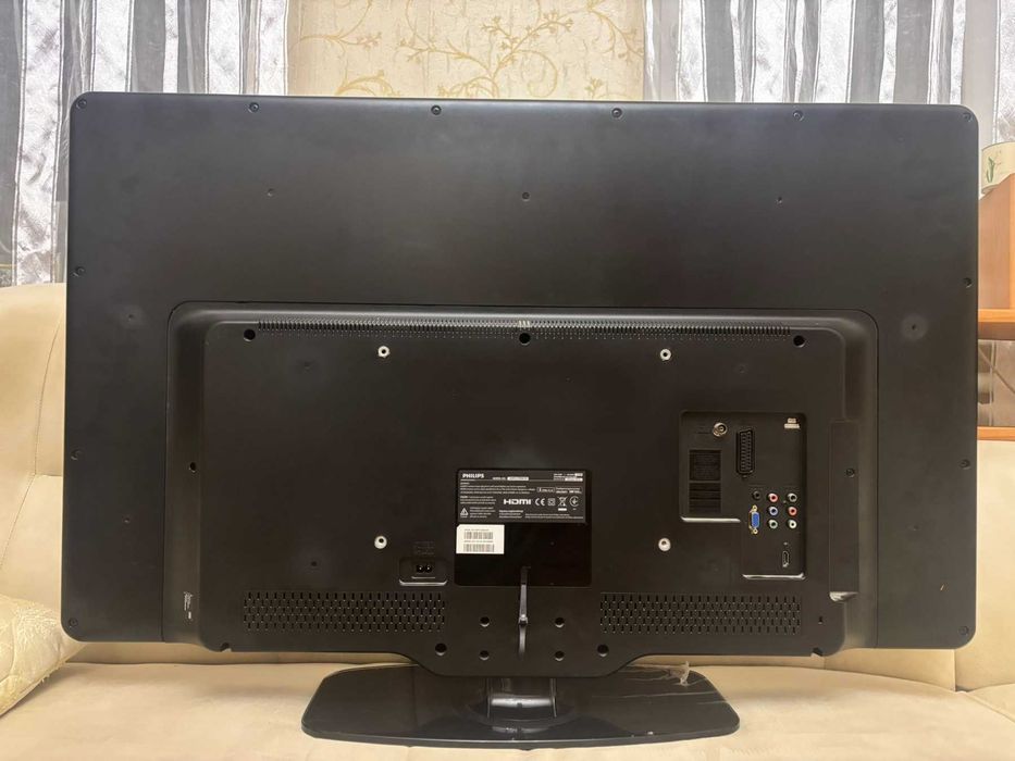 Телевизор Philips 42PFL3506H