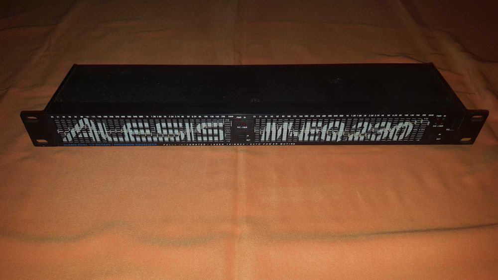 Equalizador Gráfico BSS Fcs966 - Crossover JBL M552 - Equalizador Alesis M-EQ230
