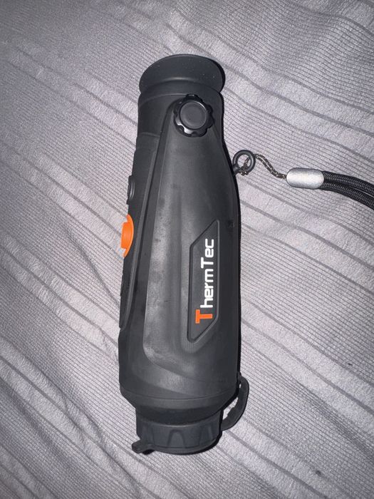 Тепловизор новый,без коробки, с инструкцией, название(Therm Tec)