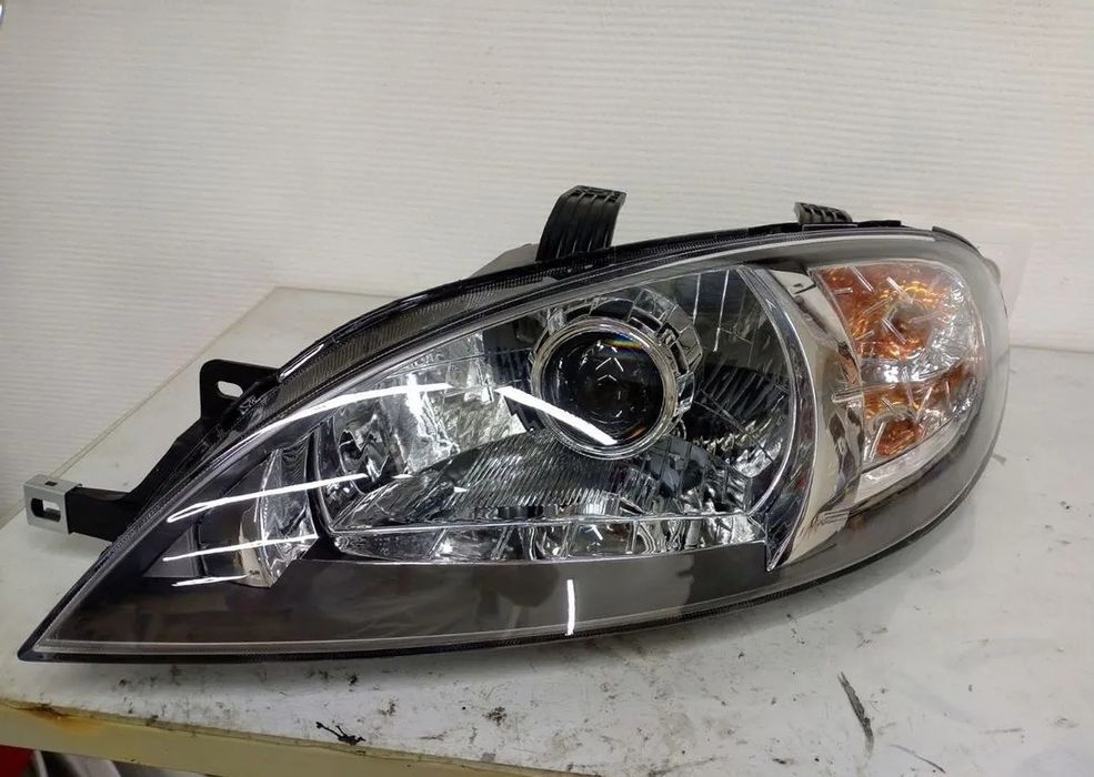 Новые фары с линзами Chevrolet Lacetti (шевроле лачетти хетчбек)