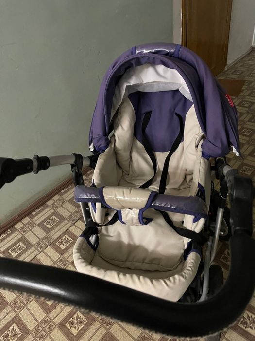 Продам коляску дитячу , 2 в 1 в гарному стані