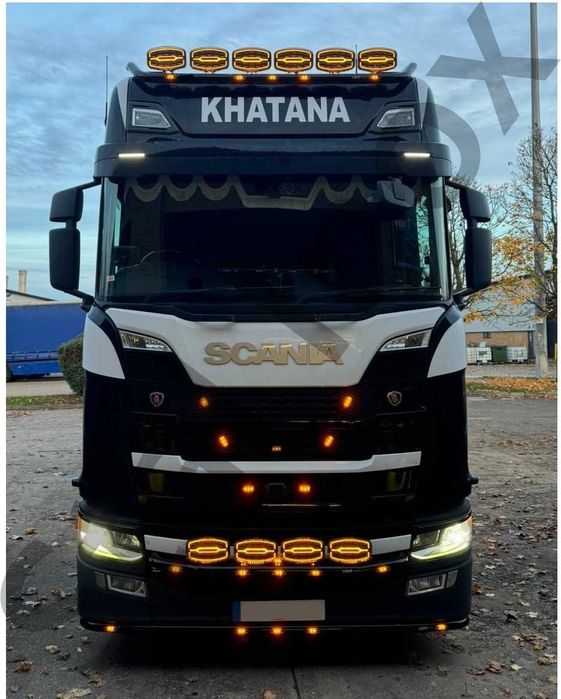 ORUROWANIE przednie na maskę Scania S / R malowane proszkowo