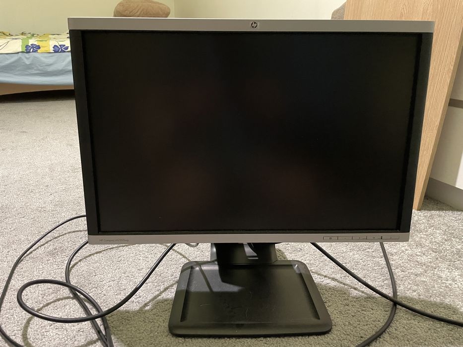 Monitor hp 22 cale stan idealny