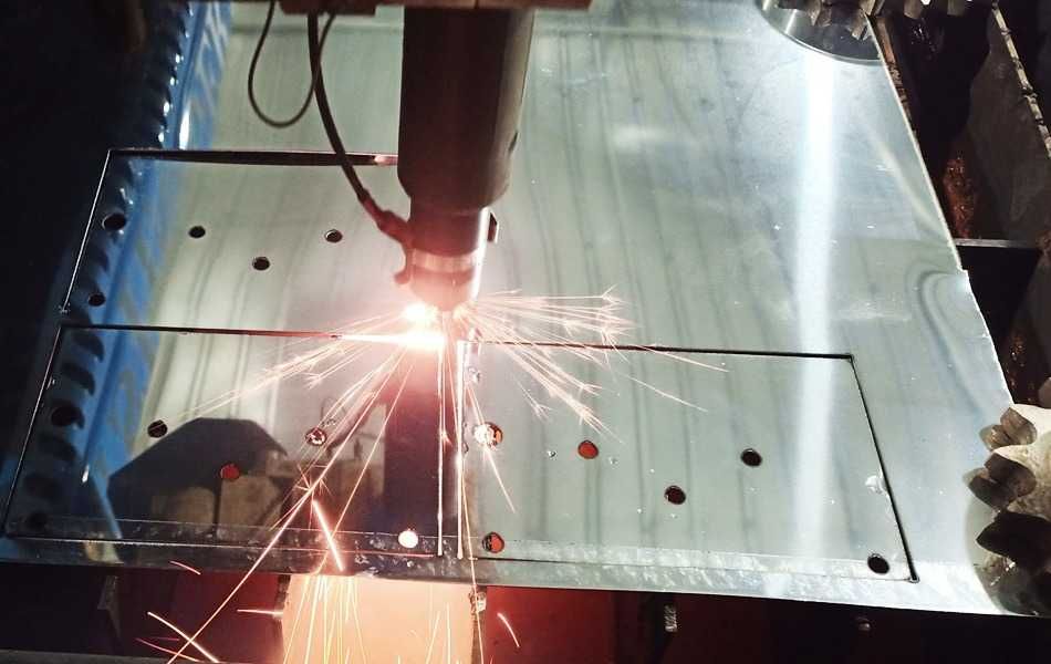 Плазмова порізка металу – виготовлення деталей будь-якої складності