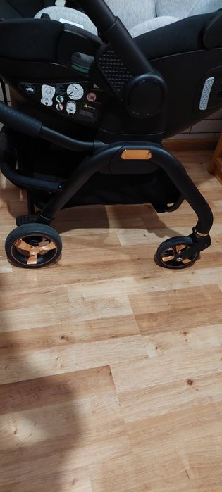 універсальна дитяча коляска Kidilo S366
