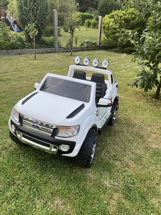 Fort Ranger auto na alumulator