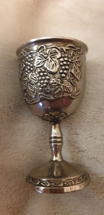 Набір антикварних стопок