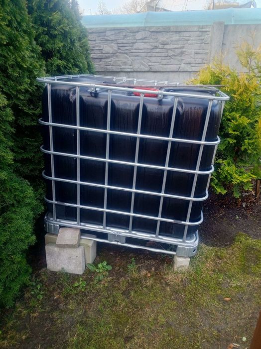 Mauzer czarny  1000l zbiornik na wodę,