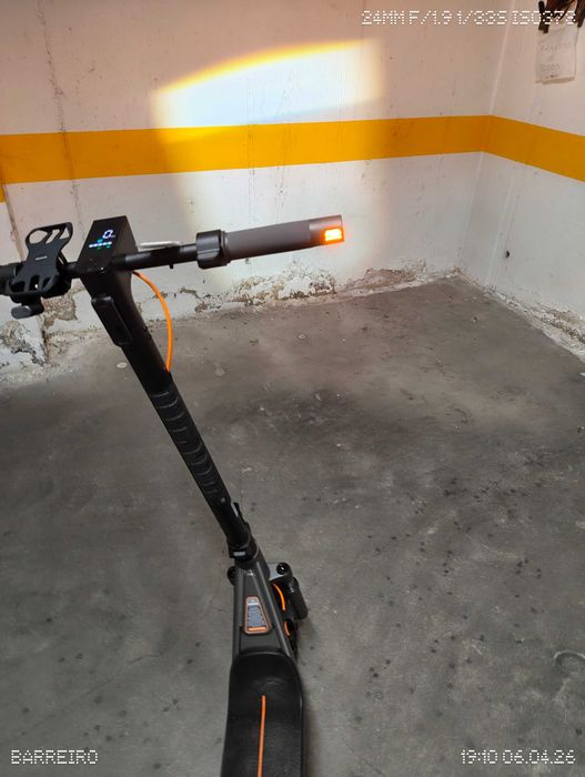 Xiaomi Electric scooter 6 sem uso, apenas 60km.