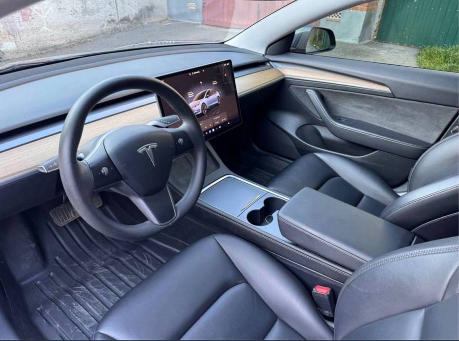 Tesla Model 3 / Model Y 2023–2025 – TAXI / własny użytek – wynajem długoterminowy