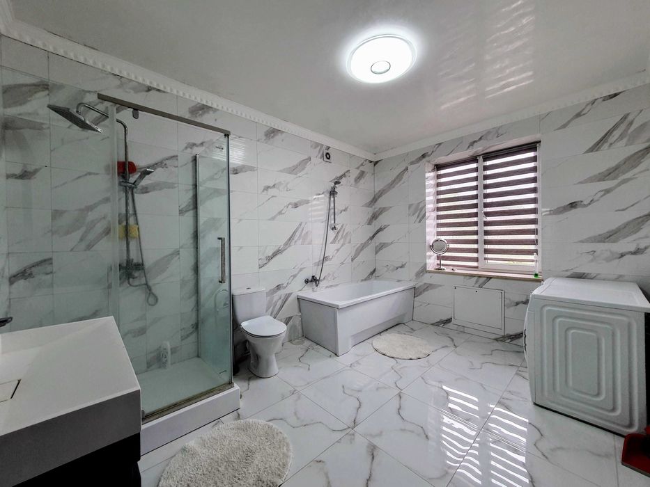 Здається 5-ти кімнатний БУДИНОК на ДОСЛІДНІЙ СТАНЦІЇ. Гараж на 2 авто.