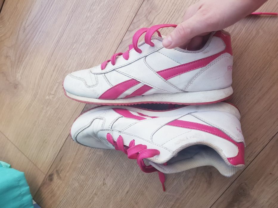 Skorzane Buty sportowe damskie marki Reebok rozmiar 39
