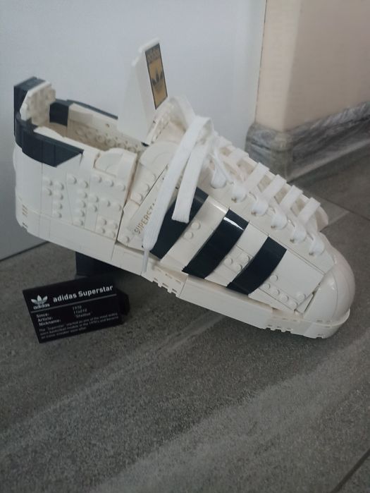 LEGO Adidas Superstar  10282