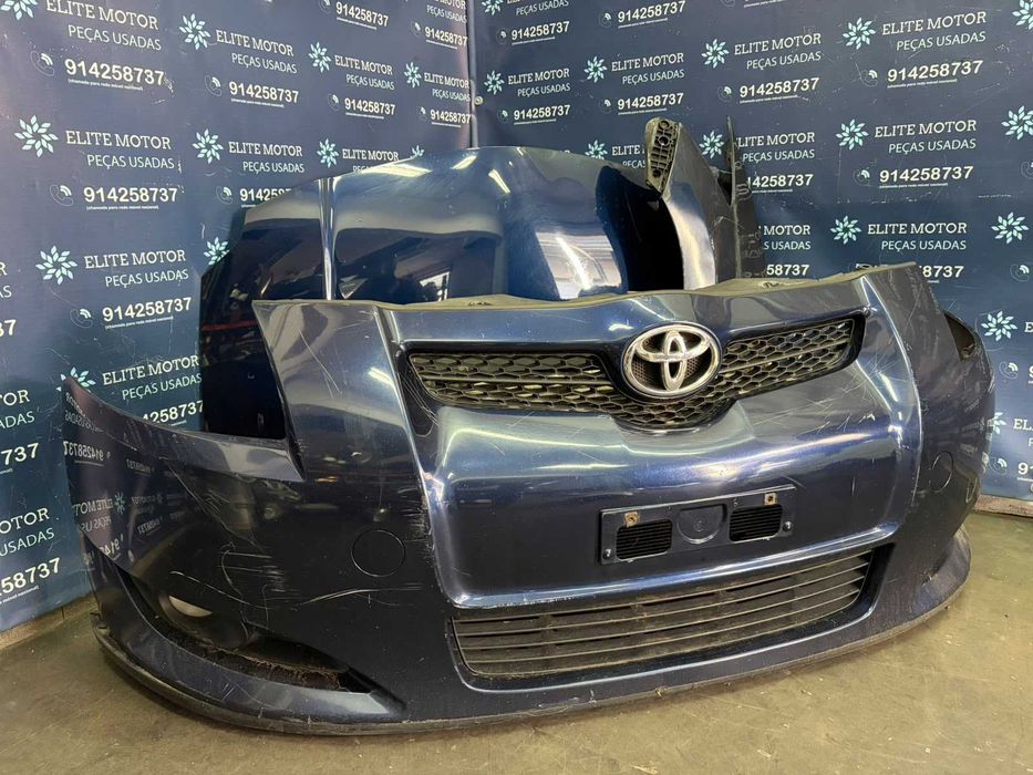 Frente completa usada TOYOTA AURIS 2.0 D4D capot parachoques guardalamas oticas