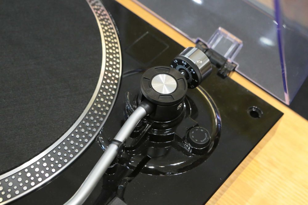 Music Hall US-1 z wkładką Audio-Technica AT-3600l