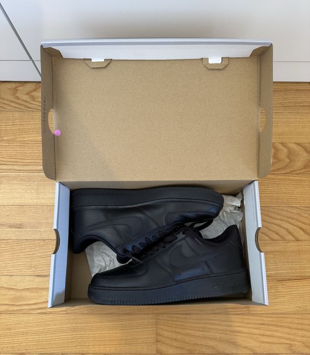 Nike Air Force 1 07