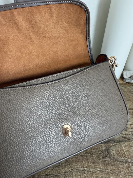 Сумка Coach жіноча коричнева