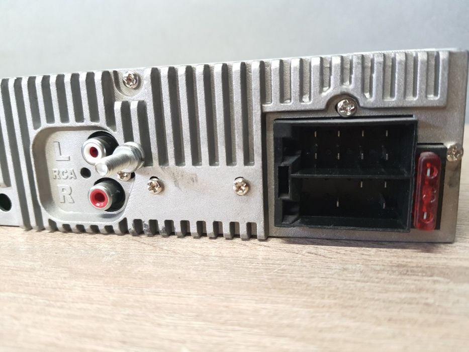 Radio samochodowe Blaupunkt TOKYO 110 karty SD, USB, AUX, RDS, Zadbane RCA dla wzmacniacz