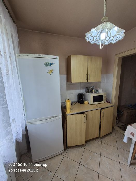 Продається 2 кім.кв. по вул. Грушевського