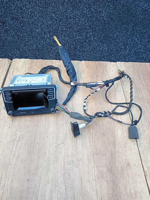 VW Transporter T6 radio fabryczne bluetooth BT + wtyczka + gniazdo USB OE