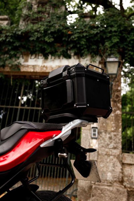 BMW S1000XR Rebaixada Wilbers GPS Topcase Escape