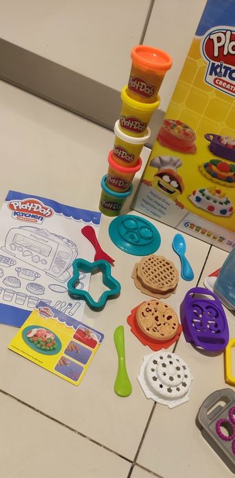 Ciastolina Play - Doh Magiczny Piekarnik