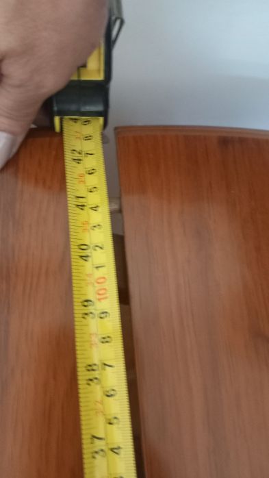 Mesa de sala com 4 cadeiras