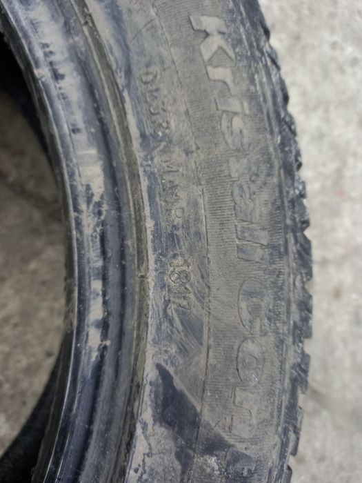 Продам шины 215 55 17 Фулда