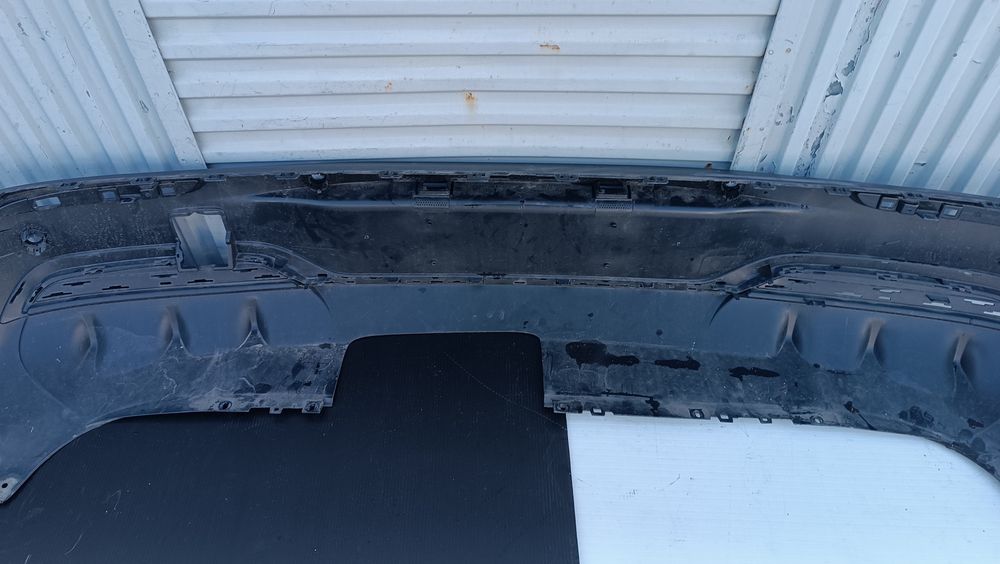 Vendo parachoque de trás Mercedes EQB AMG ano 2021