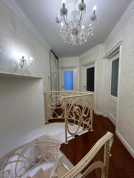 Продаж 3-кім. Генерала Воробйова (Курська),13-е Соломенський район