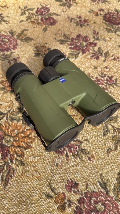 Бинокль  Zeiss Terra ED 8Х42