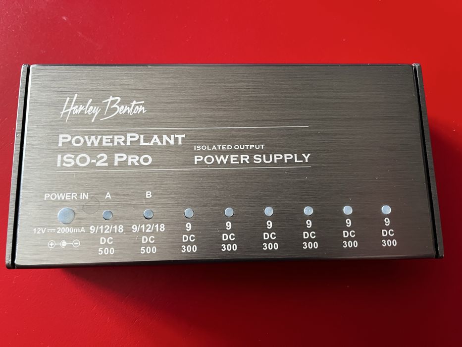 Alimentador de pedais l harley benton powerplant iso 2 pro