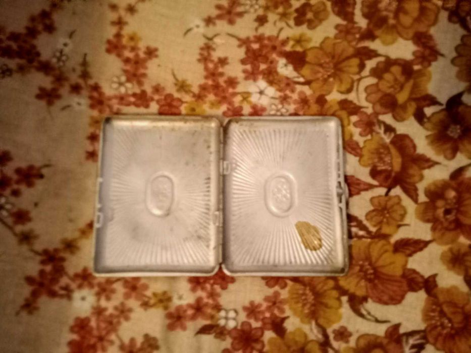 Коробка  бокс  футляр коробочка