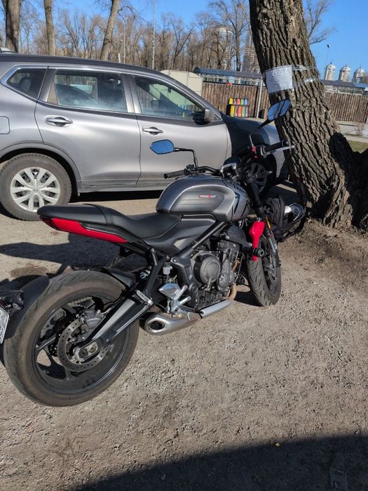 Triumph Trident 660 - 2024 рік