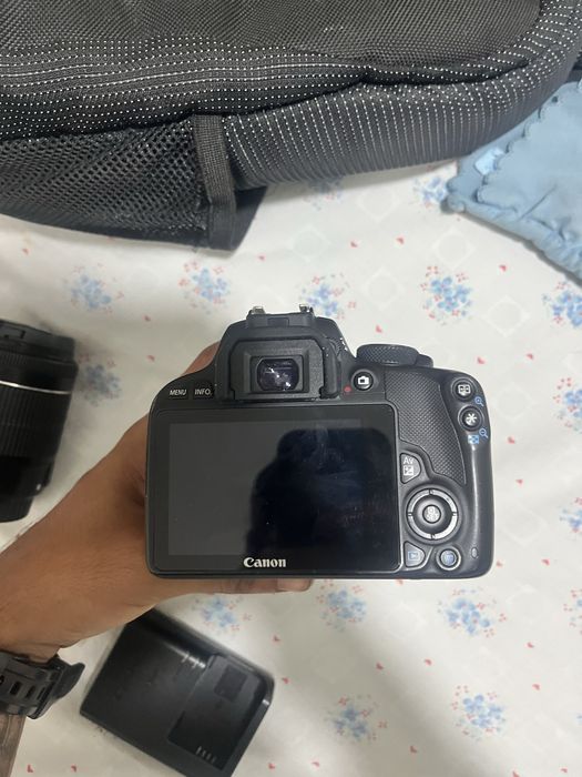 Canon EOS 100D + 2 Objetivas + Bolsa | Excelente Estado |