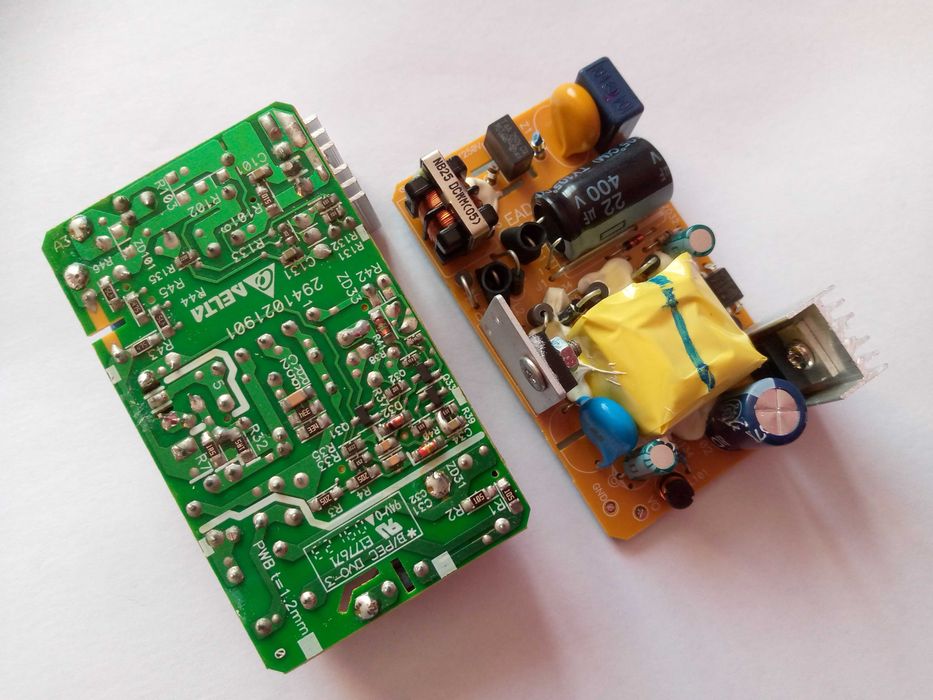 Блок питания.Для ноутбуков и тд.12в.10а.Регулируемый.