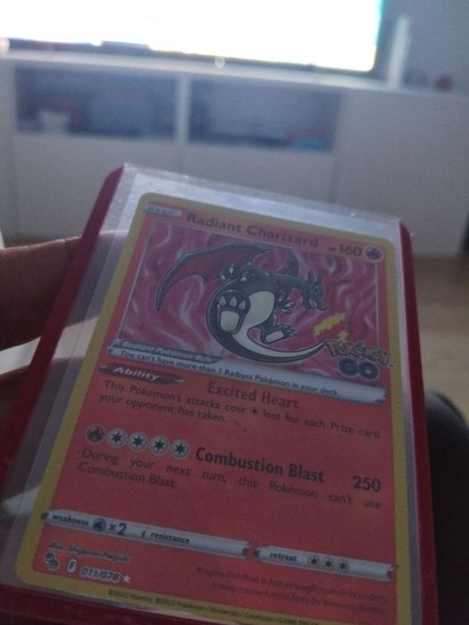 Cartas originais Charizards