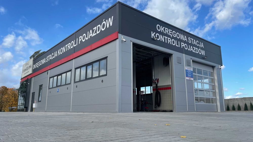 Warsztat z płyty warstwowej
