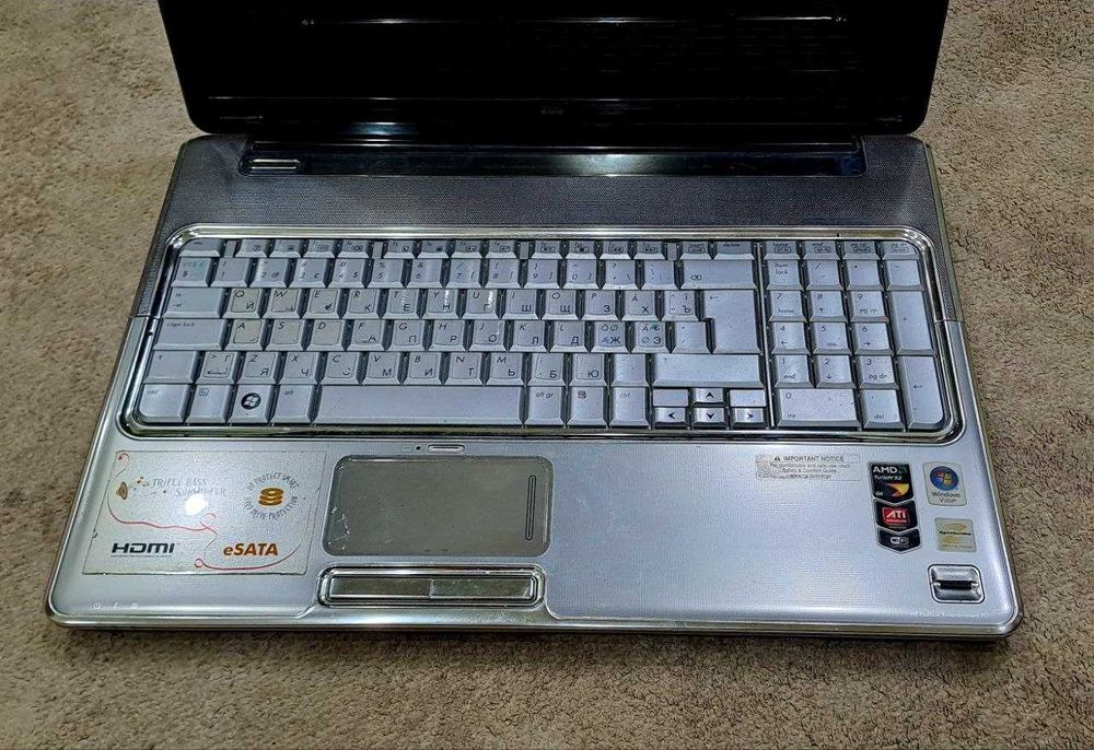 Ноутбук на запчастини