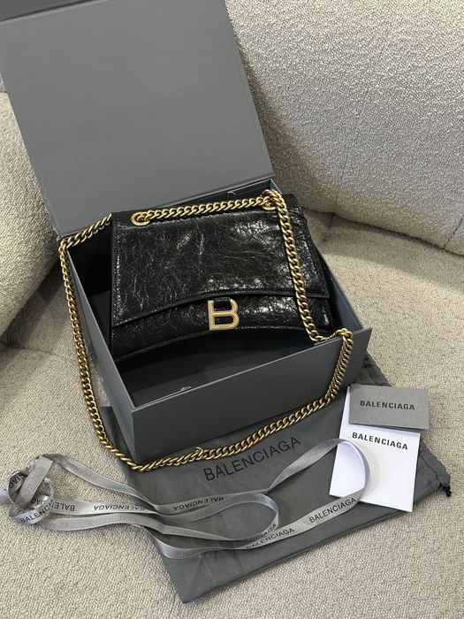 Сумка Баленсіага Balenciaga Crush Medium Chain Bag лакова чорна