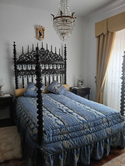 Vende-se Mobília Quarto Bilros e leva uma oferta