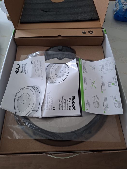 iRobot Roomba E6