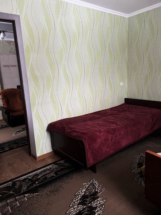 Візьму на квартиру порядну дівчину