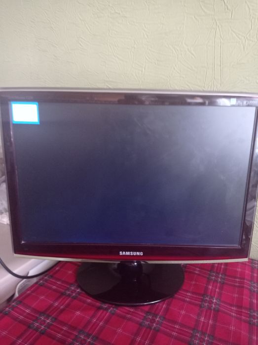 Монитор 22" Samsung Sync Master T220 в полном комплекте (DVI, VGA)